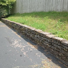 RETAINING-WALL-CLEANING-IN-COLUMBIA-TN 1